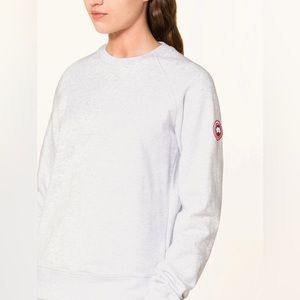 NWT Canada Goose Women’s Muskoka Crewneck - Colour Light Grey - Size Medium